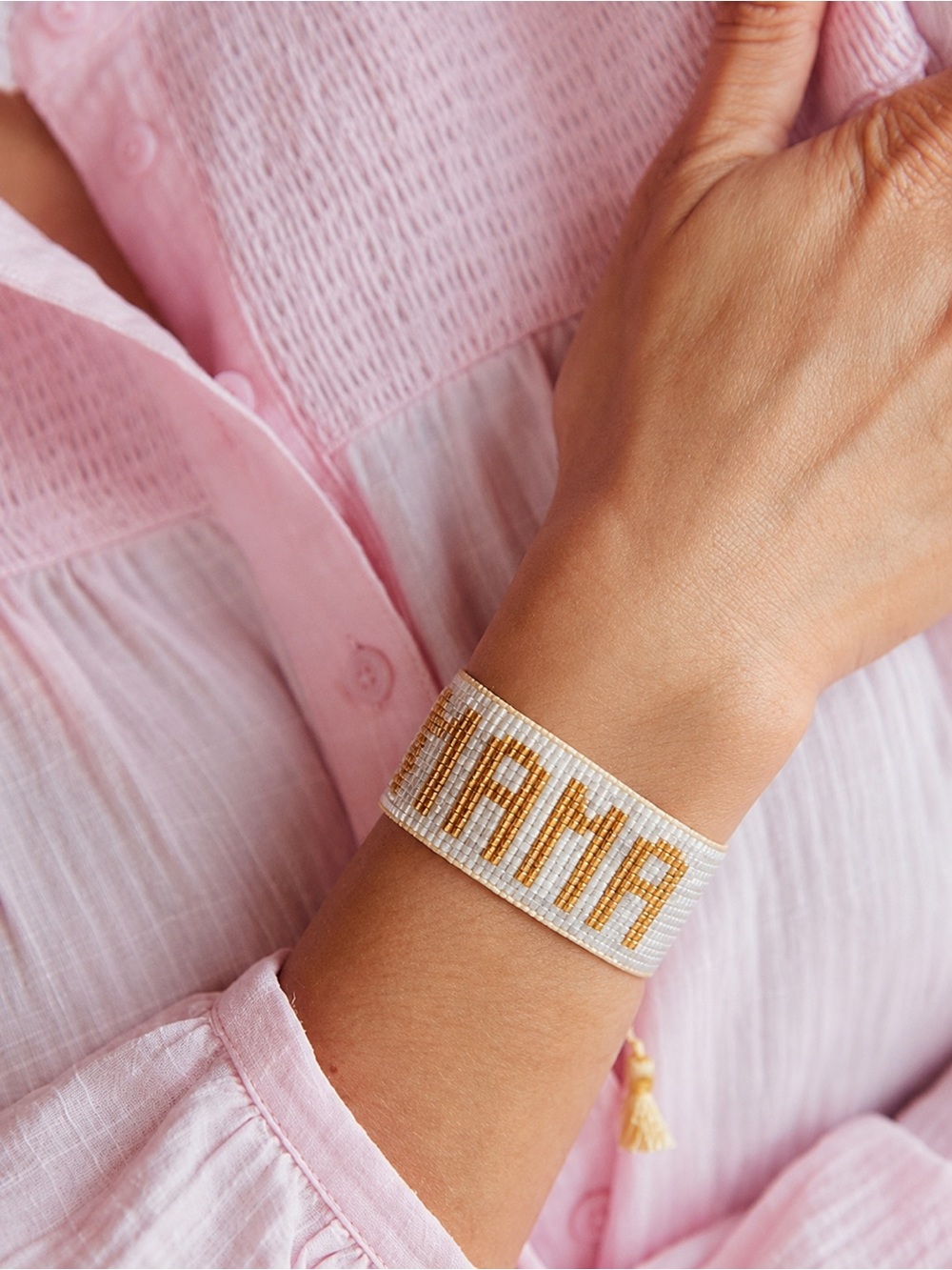 shop hart Beaded 'MAMA' Bracelet - White and Gold